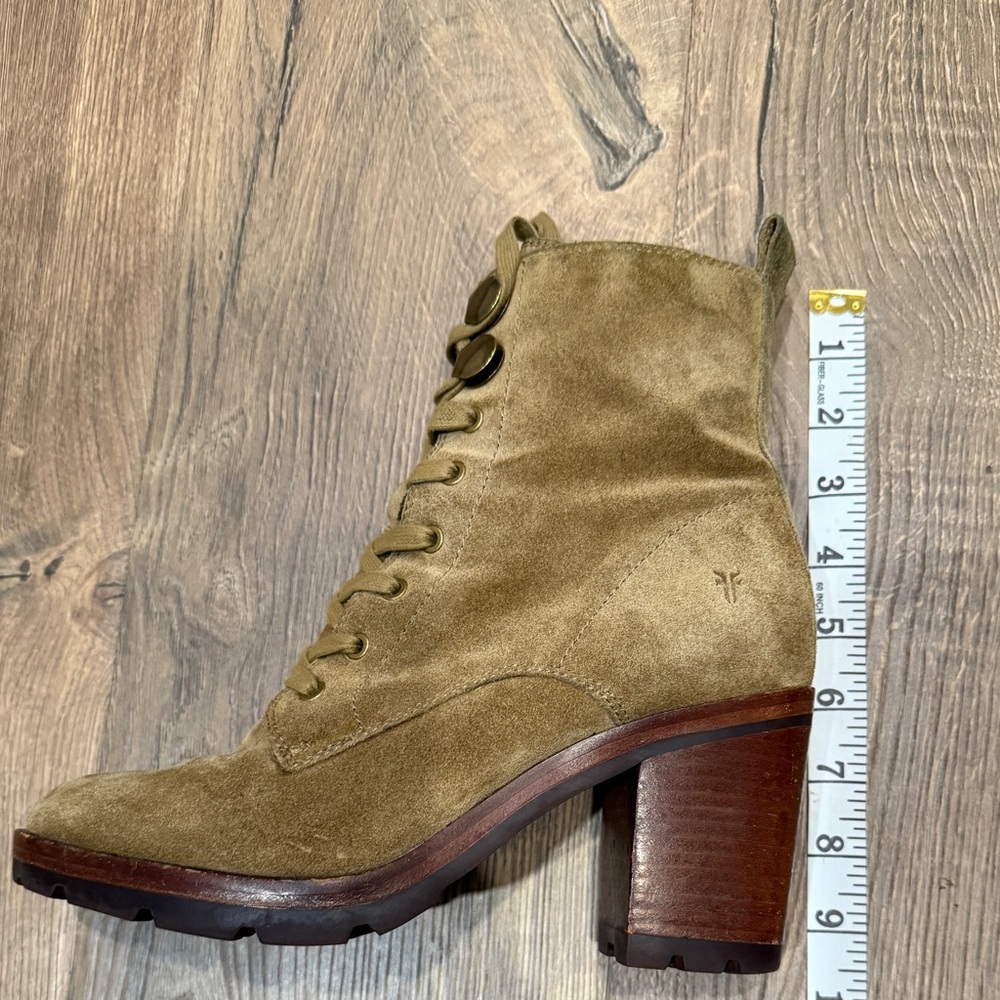 Frye Boots Myra Lug suede combat size 8 - Picture 5 of 13